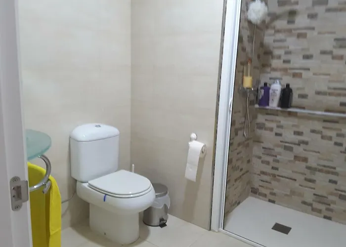 Alojamiento Cadiz * קדיז