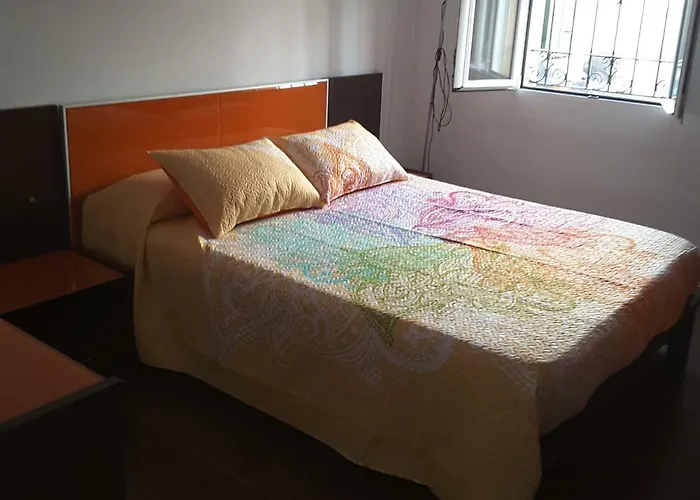 Alojamiento Cadiz Homestay *